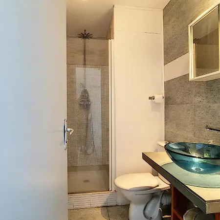 Les Flots F2 Lumineux Avec Parking, A Deux Pas De La - Fr-1-715-14 Apartment *